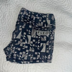 Fleo shorts